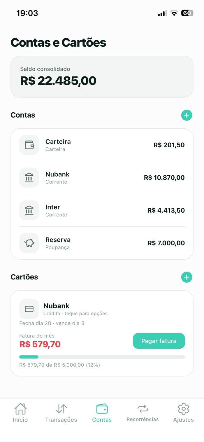 Contas e cartões com saldos e fatura